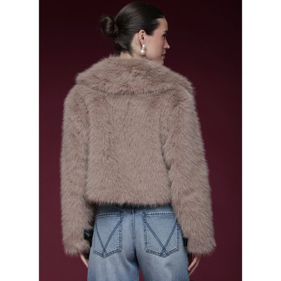 New Avec Les Filles Cropped Faux Fur Coat Taupe XS - Picture 3 of 6